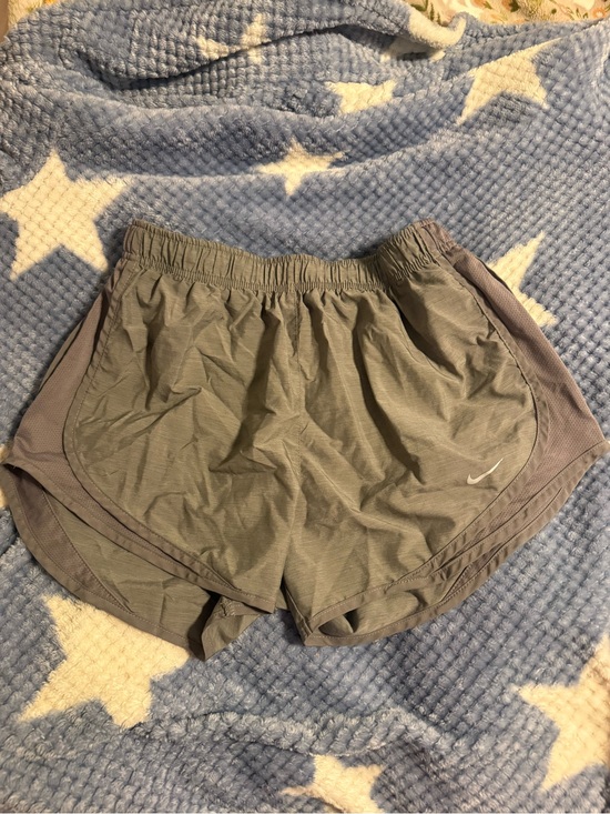 Nike Pants - Nike dri-fit shorts women size medium